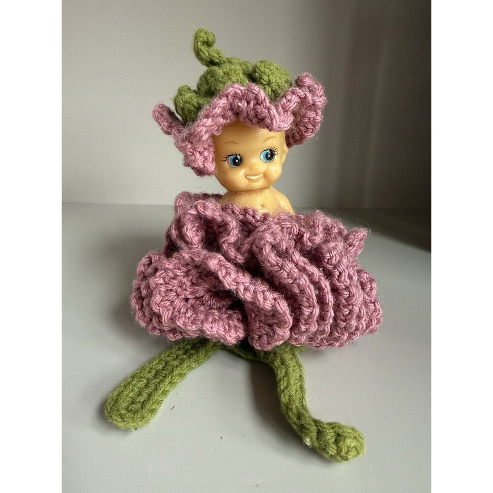Vintage 6” Kewpie Cupie Doll with Hand Crocheted Flower Outfit